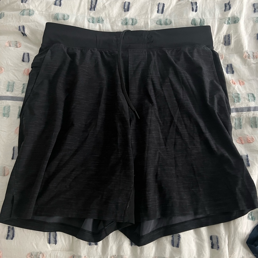 Lululemon mens shorts